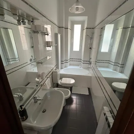 Casa Di Esti 아파트 라스페치아